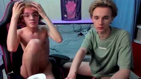 cutietwinkboys  27-12-2021